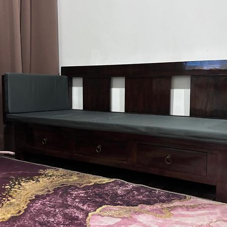 Ada Hotel & Apartment Куала-Тренгану Экстерьер фото